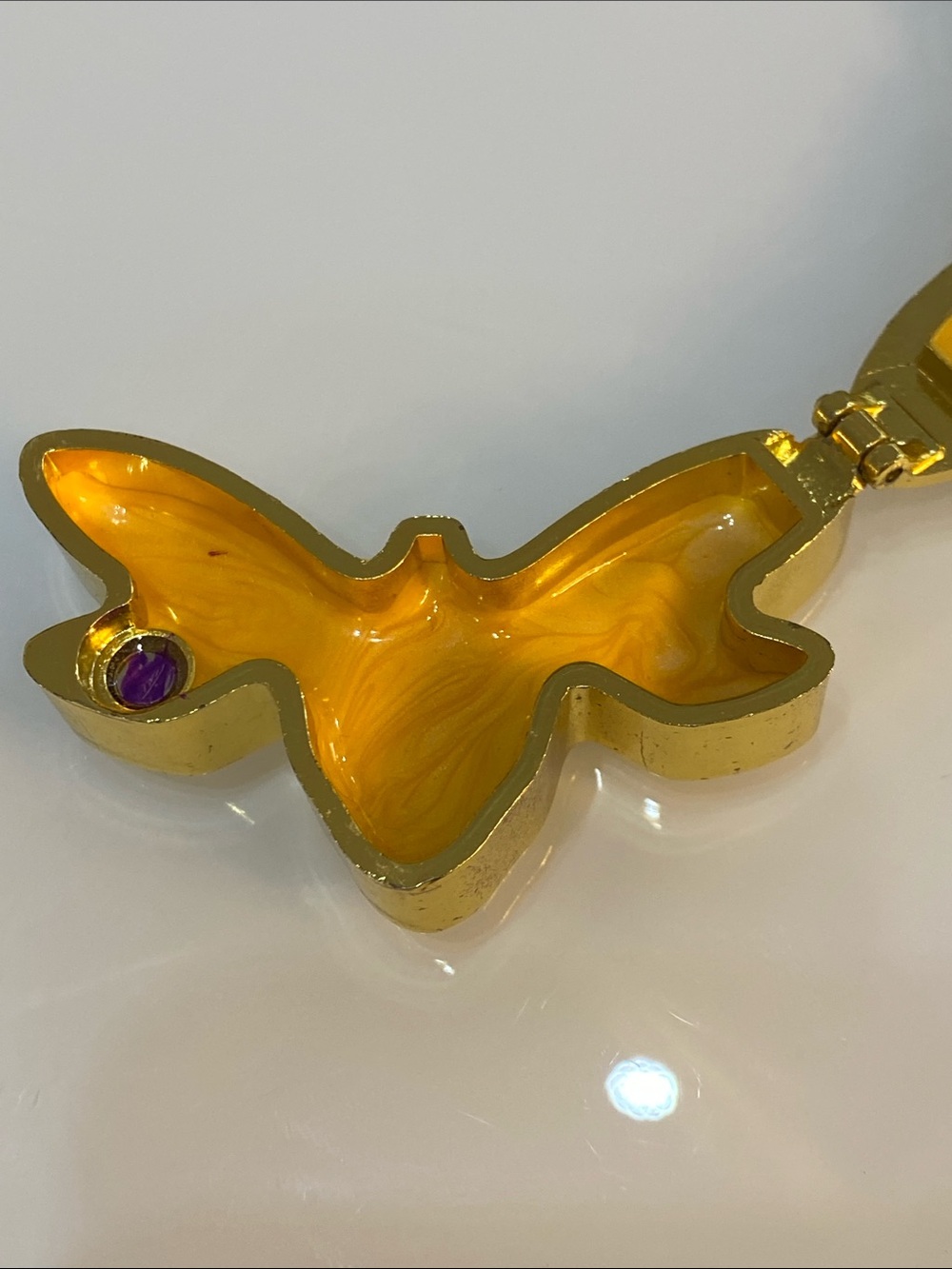 Honey Bee Jeweled Goldplated Trinket Box Rhinestones - Picture 9 of 10
